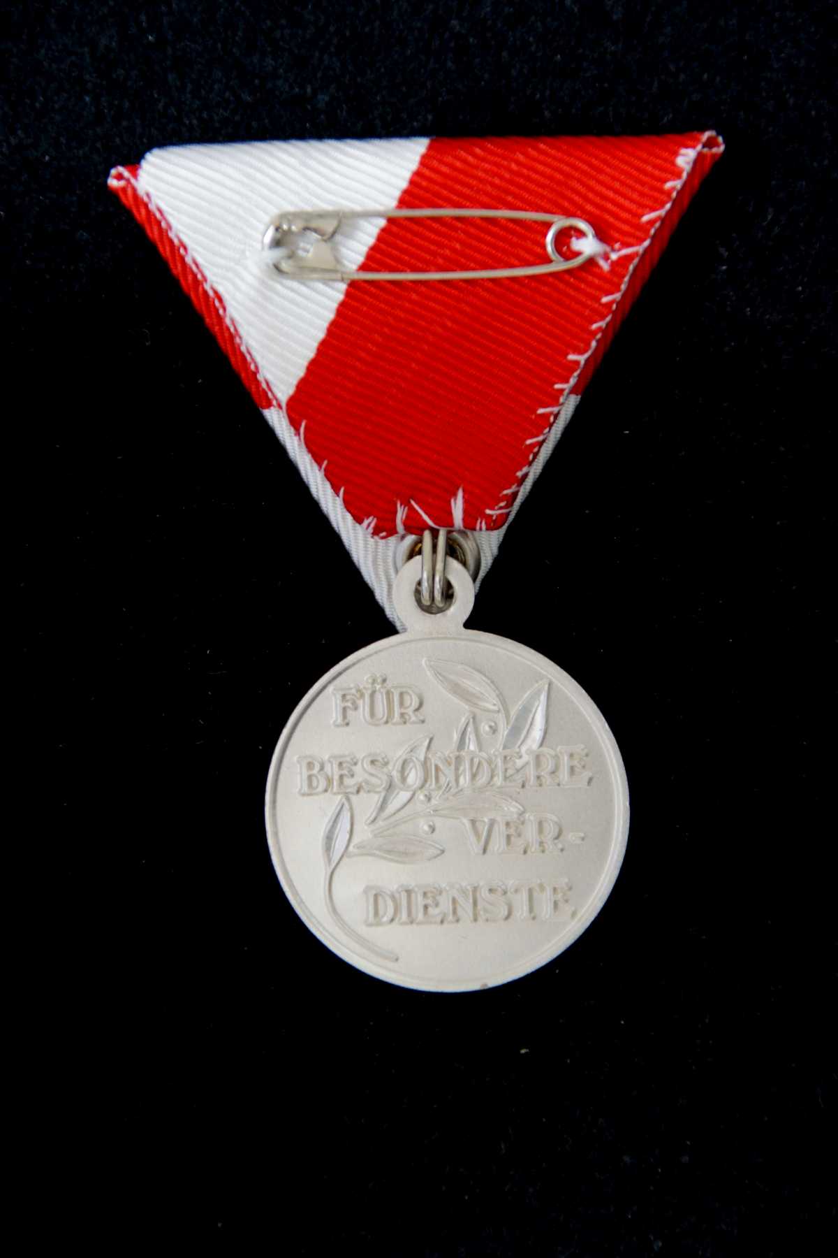 BR FW VM S revers 1994